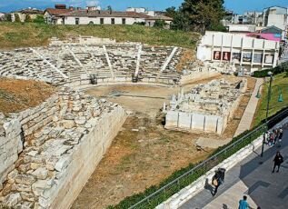 Λάρισα: Με όπλο τη ζωντάνια της